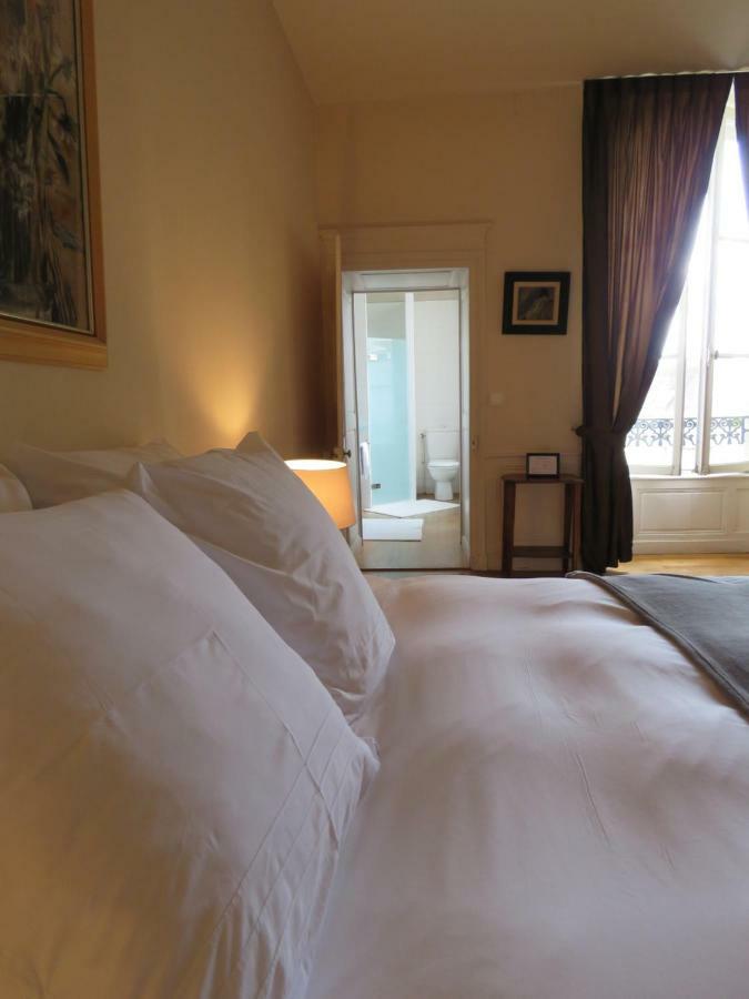 B&B Le Jardin De Carco ชาร์ติญง-ซัวร์-เเซน ภายนอก รูปภาพ
